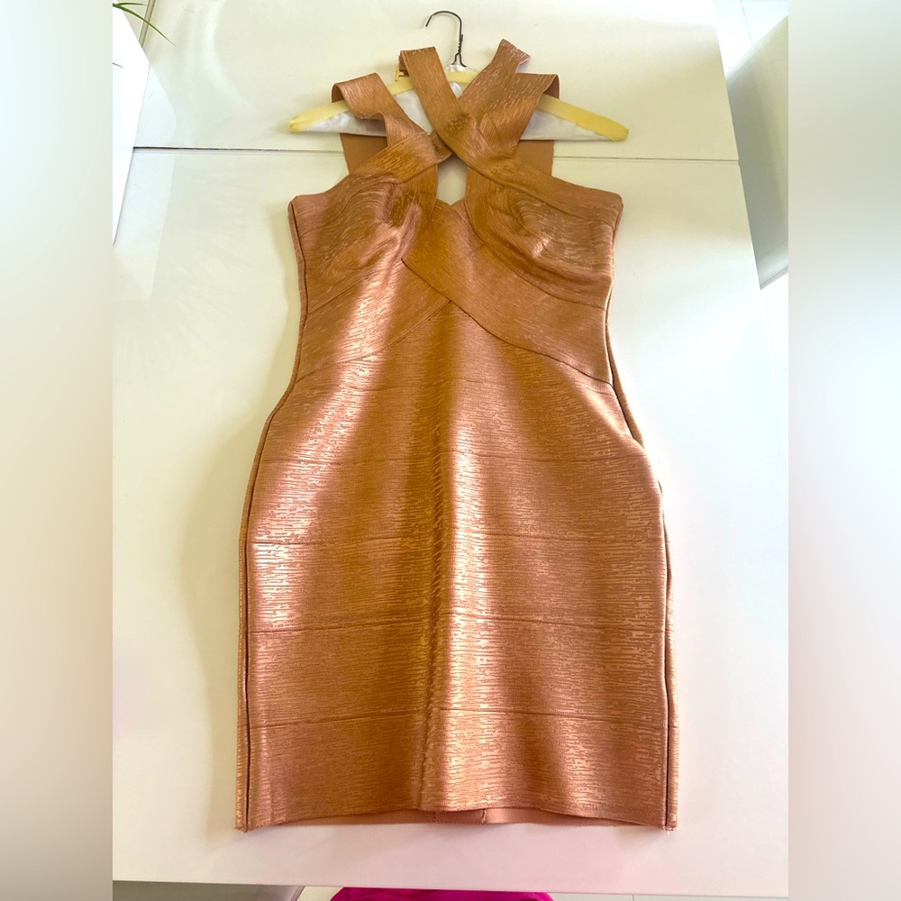 Bella Barnett Size Medium Copper/Rose Gold metallic cocktail dress